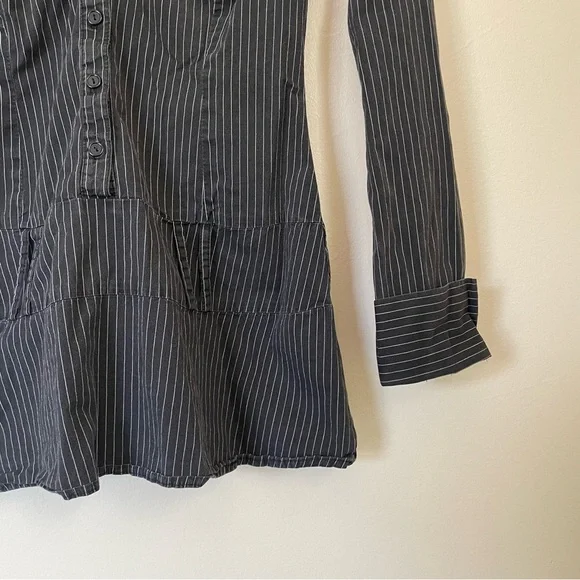 Fleurish | Black and White Pinstripe Button down | Size Small - Picture 7 of 11